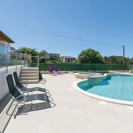 Dom wakacyjny House Sole Pula